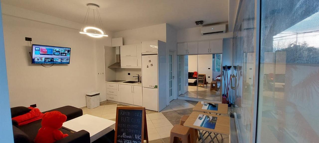 Apartment Thousand Kisses Saranda Extérieur photo