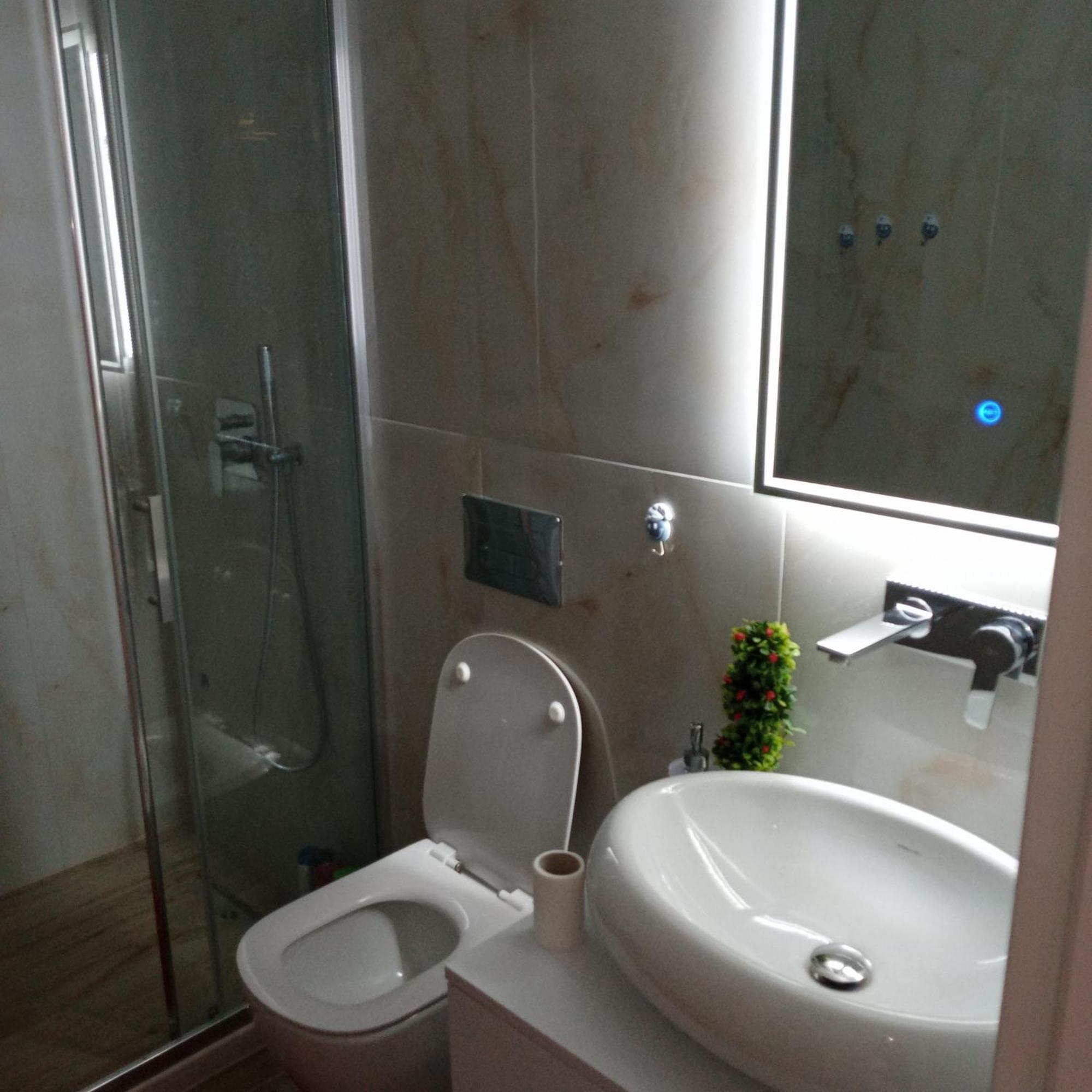 Apartment Thousand Kisses Saranda Extérieur photo